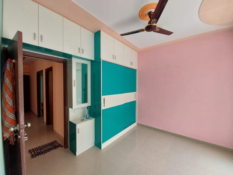 Room, shree-vardhman-green-court 2 Bedroom 690 Sq.Ft. Apartment In Sector 90 Gurgaon 9392123