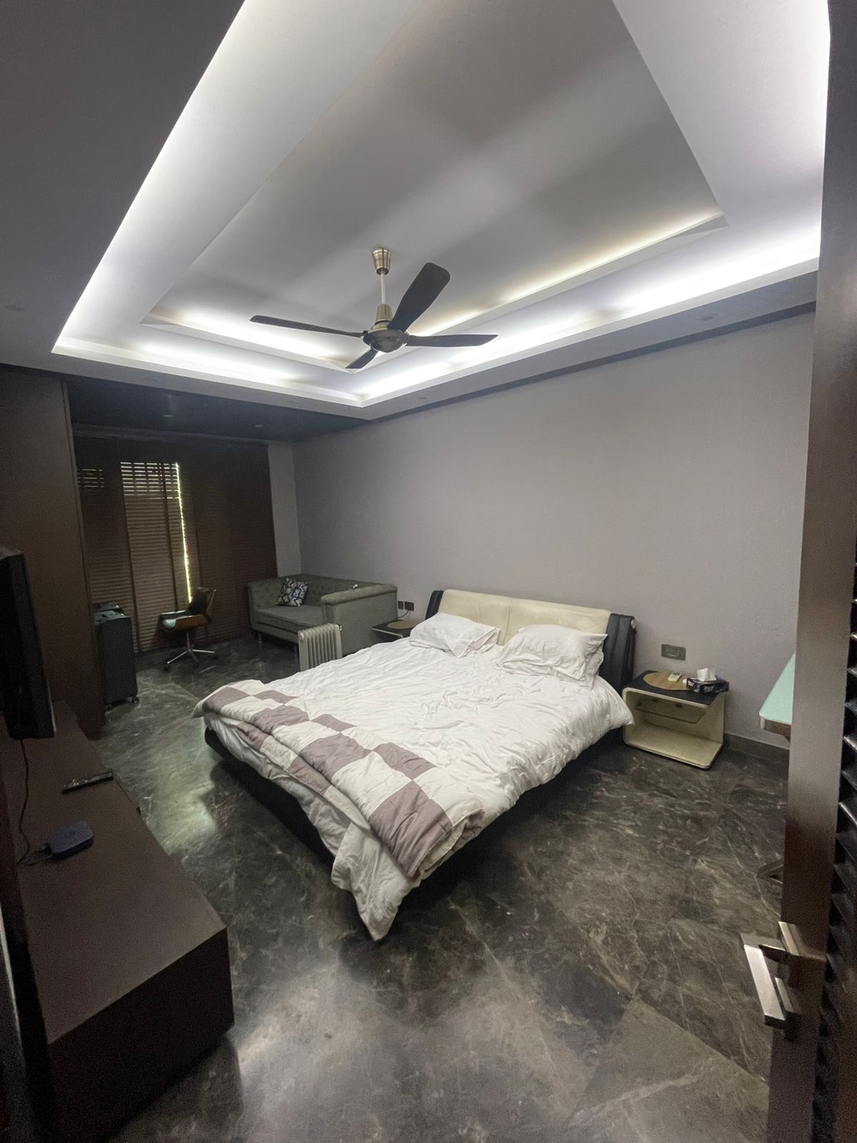 1 BHK 1607 Sq.Ft. Apartment in Central Park Bellavista Towers