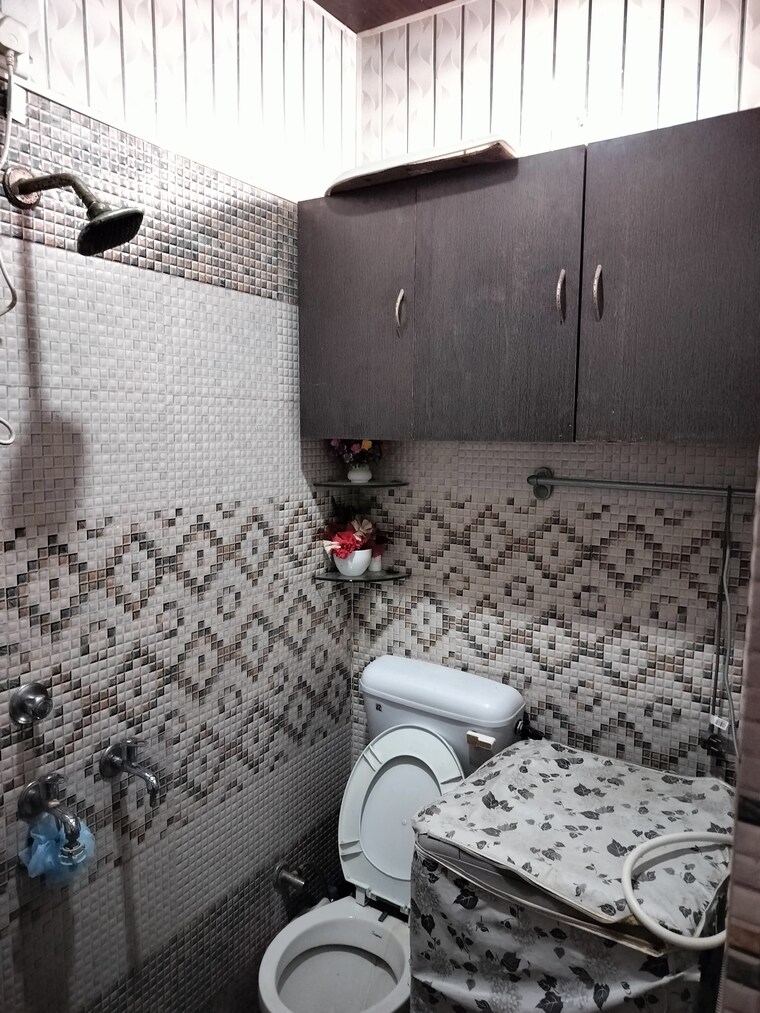 Bathroom, vip road 4 Bedroom 1500 Sq.Ft. Villa In Vip Road Zirakpur 9392146