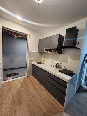 Master Bedroom in 1 BHK Apartment at Yashcon Neon, Viman Nagar – for Rent