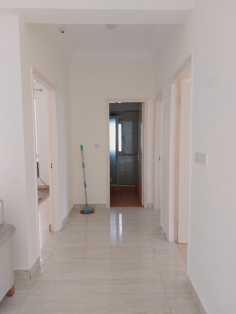 undefined, dlf-regency-park-ii 3 Bedroom 1777 Sq.Ft. Apartment In Sector 27 Gurgaon 9392159