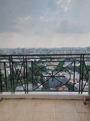 Balcony in 3 BHK Apartment at DLF Regency Park II, Sector 27 – for Sale
