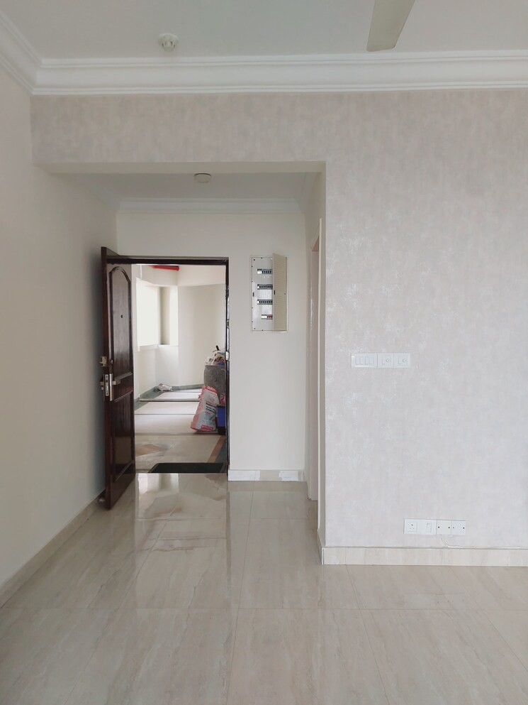 Room, dlf-regency-park-ii 3 Bedroom 1777 Sq.Ft. Apartment In Sector 27 Gurgaon 9392159