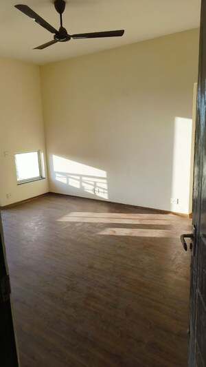 3 BHK Apartment For Rent in Clarion The Legend, Sector 57