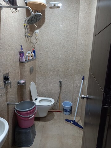 Bathroom in 1 BHK Builder Floor at Sector 46 – for Rent