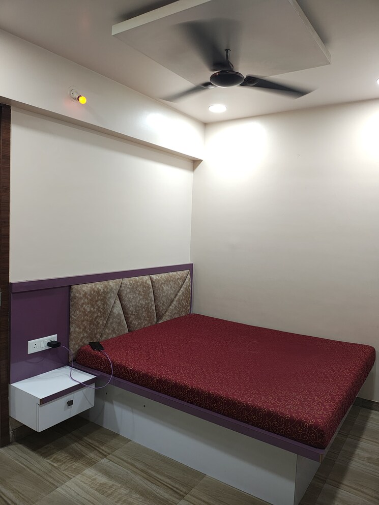 Bedroom, vj-yashwin-nuovo-centro 1.5 Bedroom 500 Sq.Ft. Apartment In Wakad Pune 9392237