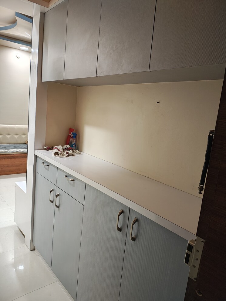 Bathroom, vj-yashwin-nuovo-centro 1.5 Bedroom 500 Sq.Ft. Apartment In Wakad Pune 9392237