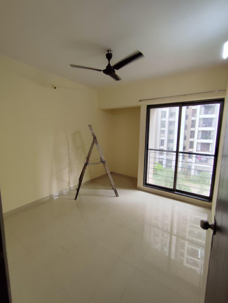 Room, runwal-eirene 2 Bedroom 568 Sq.Ft. Apartment In Balkum Pada Thane 9392248