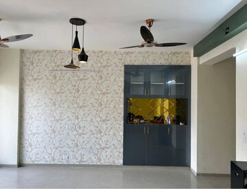 Room in 3 BHK Apartment at Shri Radha Sky Gardens, Sector 16b Greater Noida – for Rent