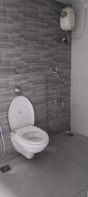 Master Bedroom in 1.5 BHK Apartment at Lodha Palava City Lakeshore Greens, Dombivli East – for Rent