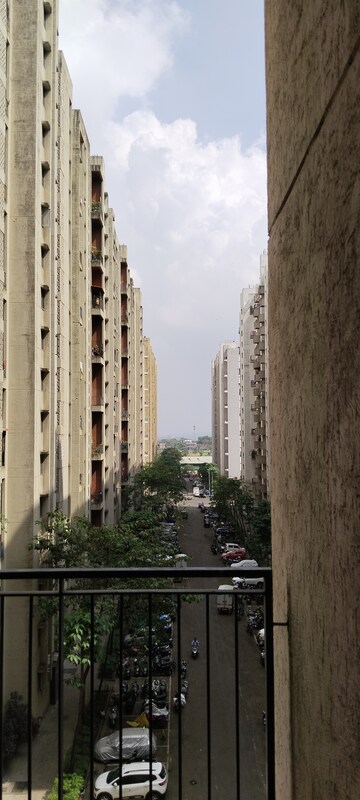 Building Lobby in 1.5 BHK Apartment at Lodha Palava City Lakeshore Greens, Dombivli East – for Rent