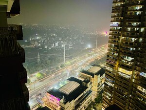 2 BHK Apartment – Exterior View View at Gaur City 7th Avenue, Sector 4 Greater Noida - for Rent