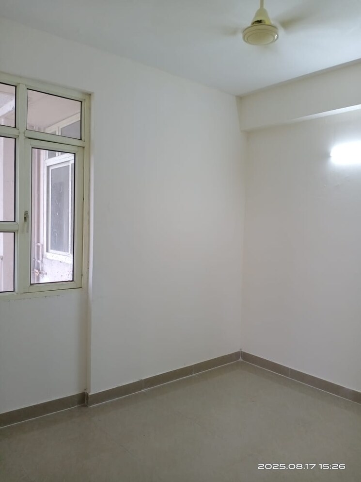 Room, terra-lavinium 3 Bedroom 740 Sq.Ft. Apartment In Sector 75 Faridabad 9392286