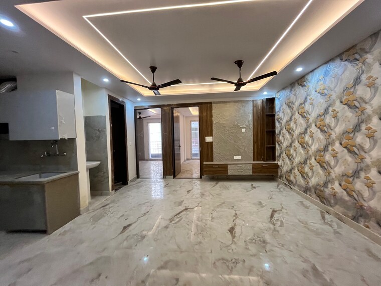  Parking, sector 107 3 Bedroom 1400 Sq.Ft. Builder Floor In Sector 107 Noida 9392272