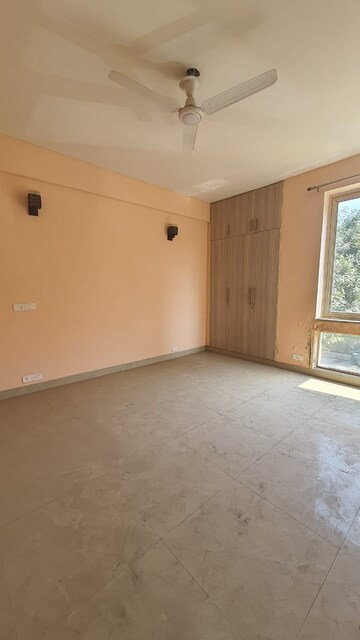 3 BHK Builder Floor For Rent in Unitech Woodstock Floors, Sector 50