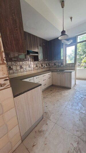 Kitchen in 3 BHK Builder Floor at Unitech Woodstock Floors, Sector 50 – for Rent