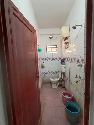 Attached Bathroom in 2 BHK Apartment at Sodepur – for Sale