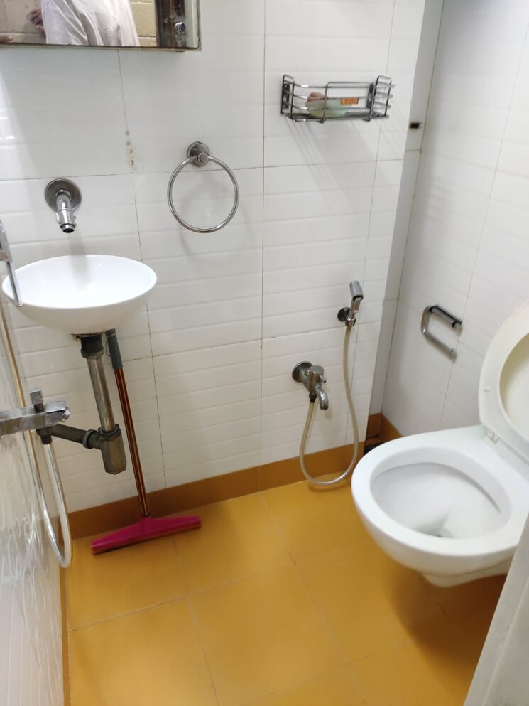 Bathroom, marble-arch-apartment 2 Bedroom 950 Sq.Ft. Apartment In Andheri West Mumbai 9392292