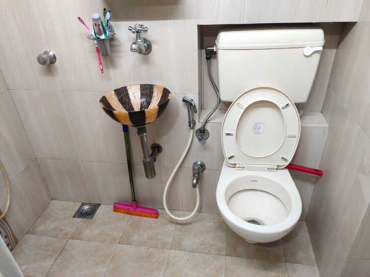 Bathroom, marble-arch-apartment 2 Bedroom 950 Sq.Ft. Apartment In Andheri West Mumbai 9392292