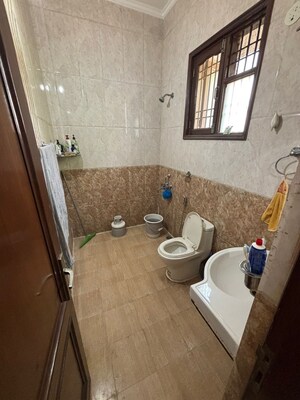Bathroom in 2 BHK Builder Floor at Sector 46 – for Rent