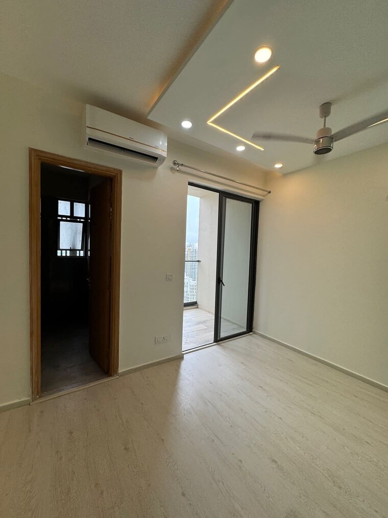 Room, m3m-heights 3 Bedroom 1828 Sq.Ft. Apartment In Sector 65 Gurgaon 9392324