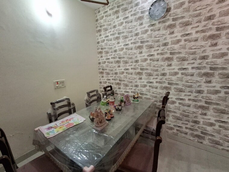 Dining area, vip road 3 Bedroom 1800 Sq.Ft. Apartment In Vip Road Zirakpur 9392320