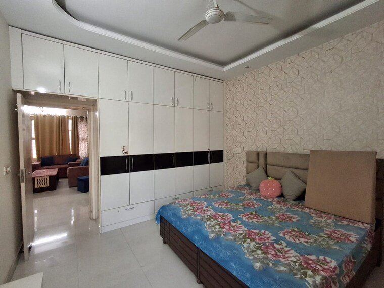 Bedroom, vip road 3 Bedroom 1800 Sq.Ft. Apartment In Vip Road Zirakpur 9392320