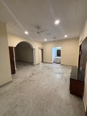 3 BHK Builder Floor For Rent in Sector 40