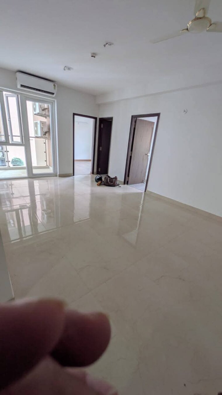 Room, central-park-flower-valley 3 Bedroom 1642 Sq.Ft. Apartment In Sohna Sector 33 Gurgaon 9392341