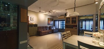 Living Room in 1.5 BHK Builder Floor at Goregaon West View CHS, Goregaon West – for Sale