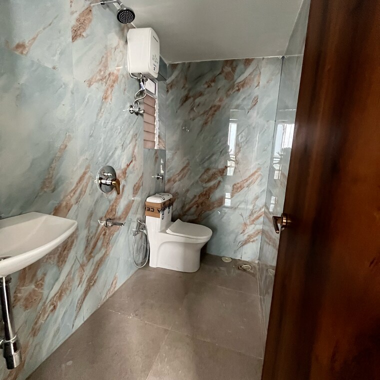 Bathroom, pramanik-walchand-paradise 1 Bedroom 446 Sq.Ft. Apartment In Kanakia Road Thane 9392349