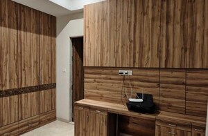 Furnished Amenities in 3 BHK Apartment at Enpar Lotus 101 Worli Residences, Lower Parel – for Rent