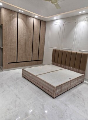 Bedroom in 3 BHK Builder Floor at Sushant Lok 2, Sector 57 – for Rent