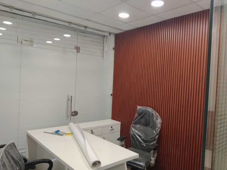Team Area, netaji subhash place Commercial Office Space 398 Sq.Ft. In Netaji Subhash Place Delhi 9392378