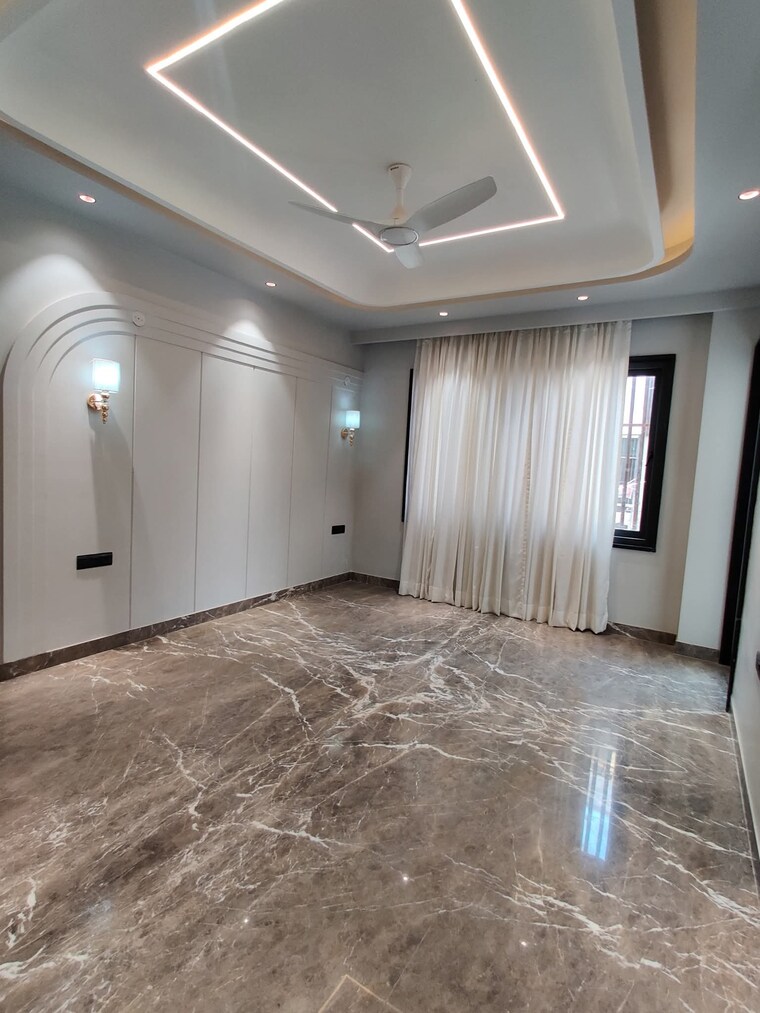 Room, sushant-lok-3 3 Bedroom 2400 Sq.Ft. Builder Floor In Sector 57 Gurgaon 9392395