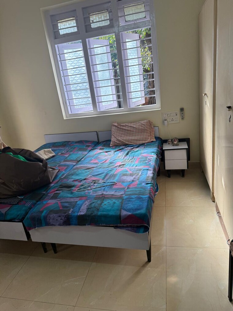 Bedroom, bhagwan-singh-apartment 1 Bedroom 525 Sq.Ft. Apartment In Mahim Mumbai 9392389