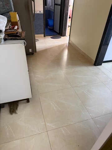 Room in 1 BHK Apartment at Bhagwan Singh Apartment, Mahim – for Rent