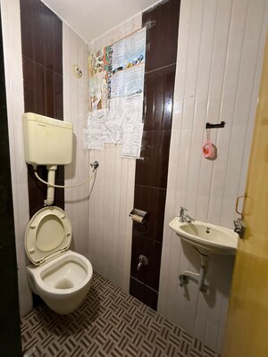 Bathroom in 1 BHK Apartment at Seawoods – for Rent