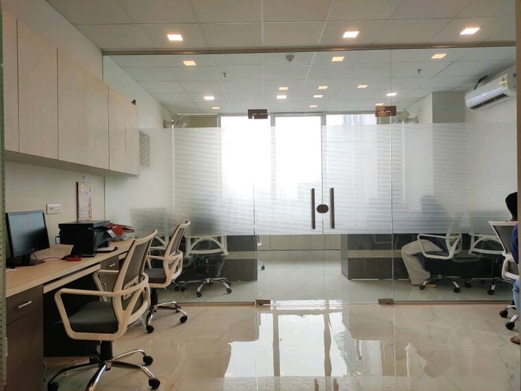 Team Area, kamdhenu-commerz Commercial Office Space 1000 Sq.Ft. In Kharghar Navi Mumbai 9392387