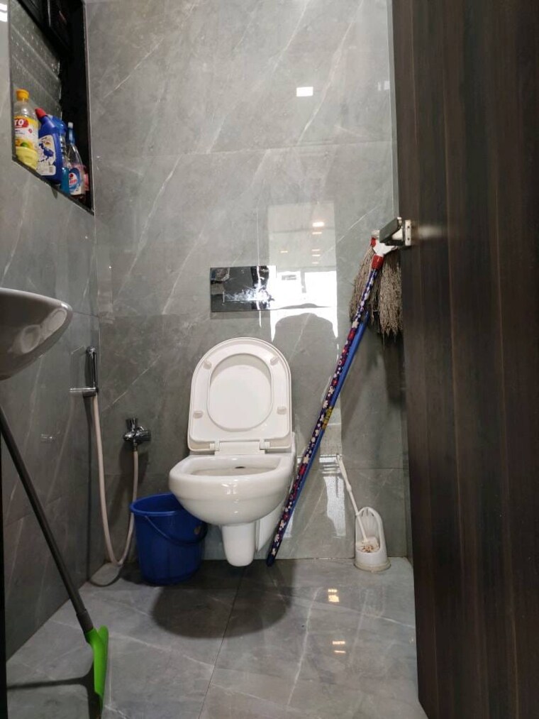 Washroom, kamdhenu-commerz Commercial Office Space 1000 Sq.Ft. In Kharghar Navi Mumbai 9392387