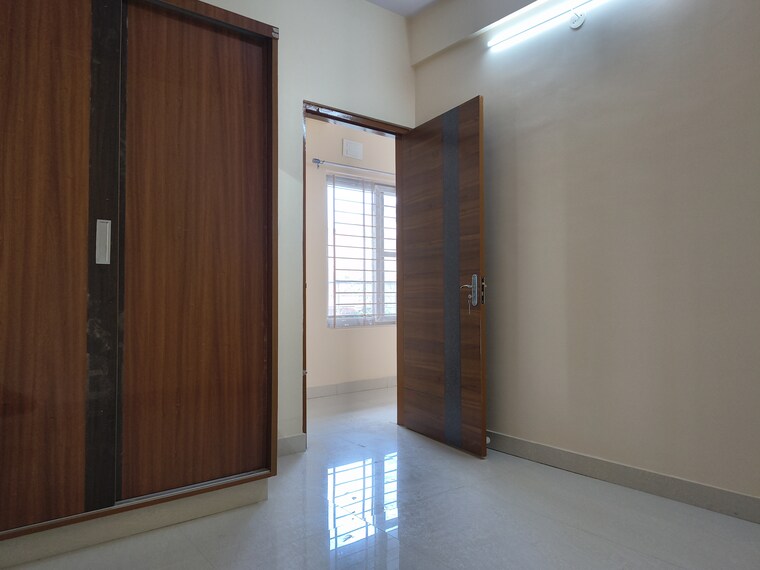 Room, bommanahalli 1 Bedroom 500 Sq.Ft. Penthouse In Bommanahalli Bangalore 9392487