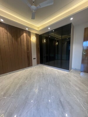 Bedroom in 4 BHK Builder Floor at Ansal API Esencia, Sector 67 – for Sale