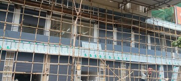  Shop For Rent in Everest World Solitare, Kolshet Road