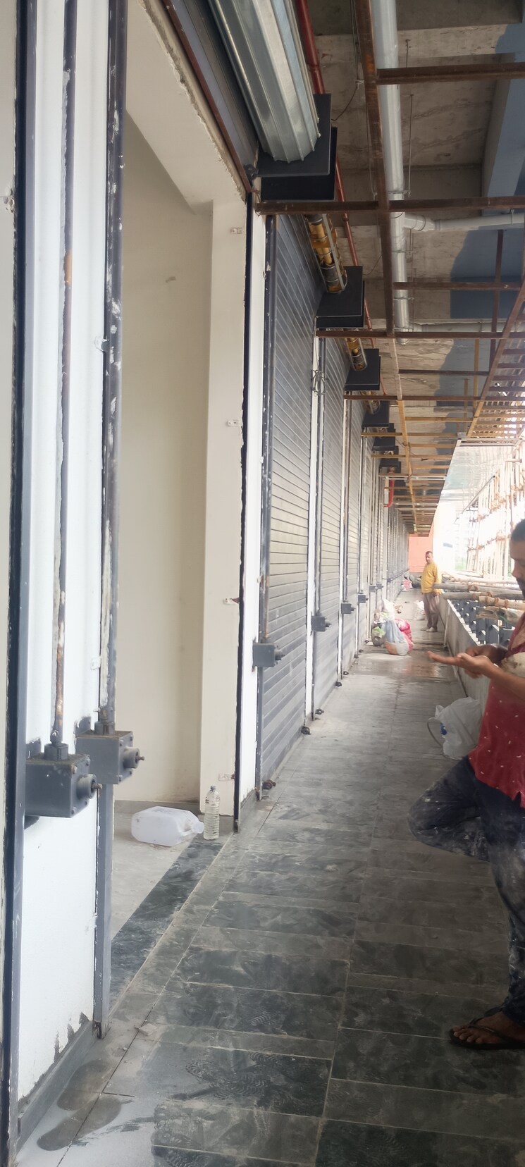 Exterior View, everest-world-solitare Commercial Shop 200 Sq.Ft. In Kolshet Road Thane 9392508