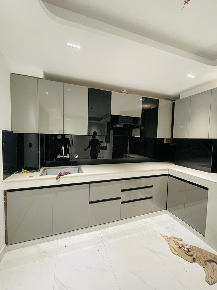 Kitchen, saket 1 Bedroom 900 Sq.Ft. Builder Floor In Saket Delhi 9392570