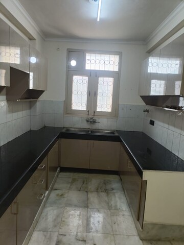 Kitchen in 2.5 BHK Apartment at Sector 56 – for Sale
