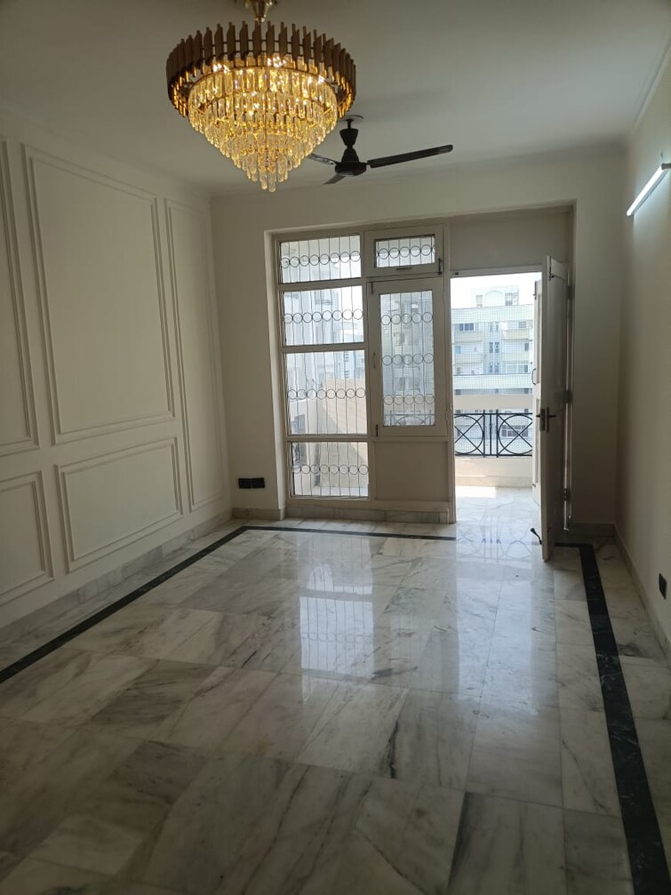 Cover Image, sector 56 2.5 Bedroom 2300 Sq.Ft. Apartment In Sector 56 Gurgaon 9392752