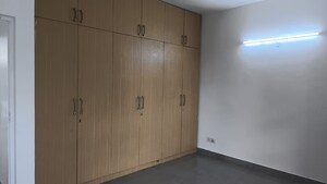 Room in 3 BHK Apartment at Rps Palms, Sector 88 – for Rent