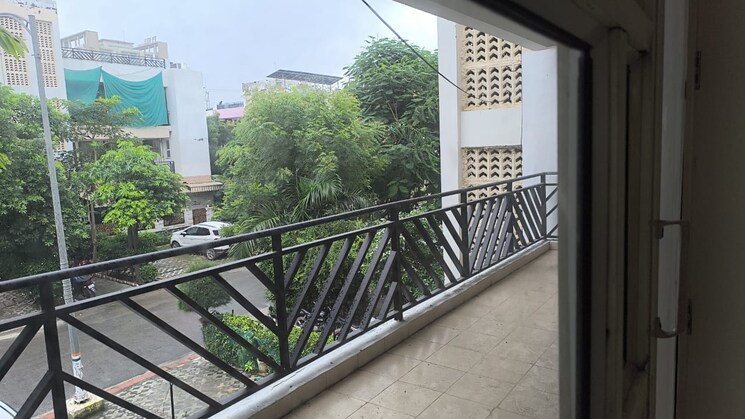 Balcony, rps-palms 3 Bedroom 919 Sq.Ft. Apartment In Sector 88 Faridabad 9392702