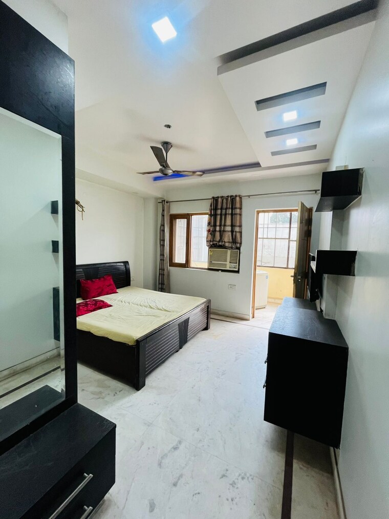 Master Bedroom, sector 40 4 Bedroom 2700 Sq.Ft. Builder Floor In Sector 40 Gurgaon 9392626